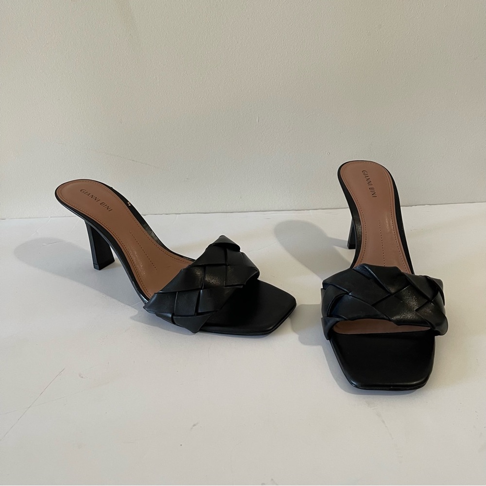 Black Square Toe Gianni Bini Woven Leather Sandals